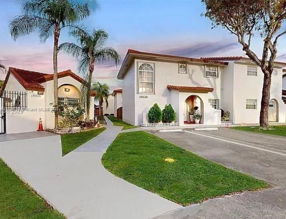 最近租的: $2,950 (3 贝兹, 2 浴室, 1340 平方英尺)