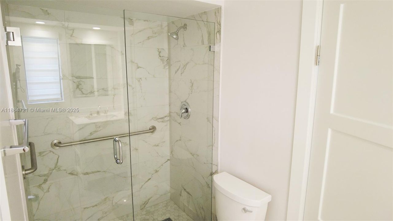 Недавно арендовано: $6,300 (4 спален, 3 ванн, 1743 Квадратных фут)
