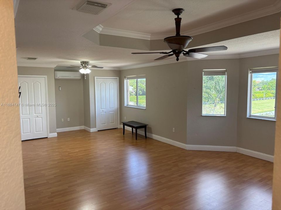 Active With Contract: $849,900 (4 beds, 4 baths, 3017 Square Feet)