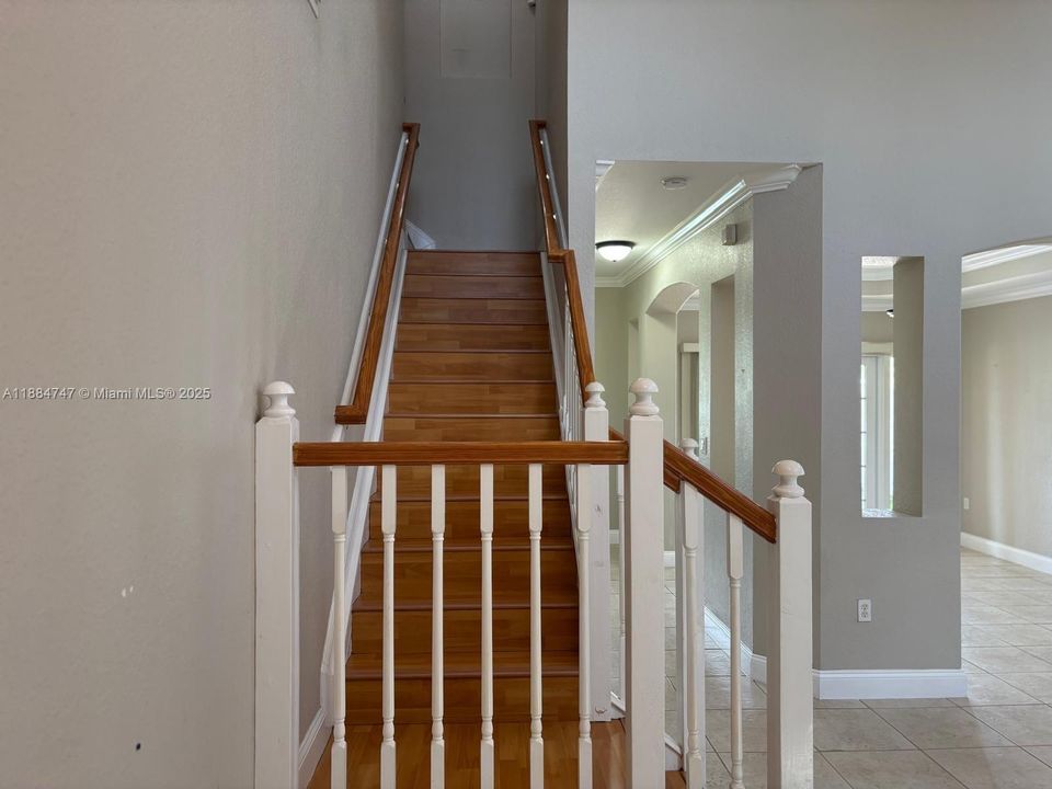 Active With Contract: $849,900 (4 beds, 4 baths, 3017 Square Feet)