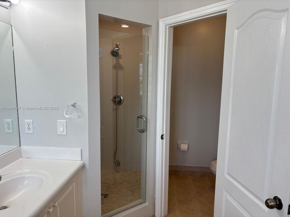 Active With Contract: $849,900 (4 beds, 4 baths, 3017 Square Feet)