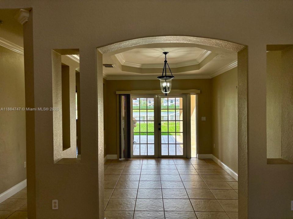 Active With Contract: $849,900 (4 beds, 4 baths, 3017 Square Feet)