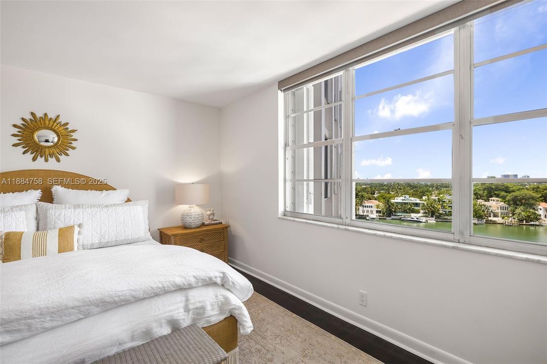 Activo con contrato: $1,180,000 (2 camas, 2 baños, 2115 Pies cuadrados)