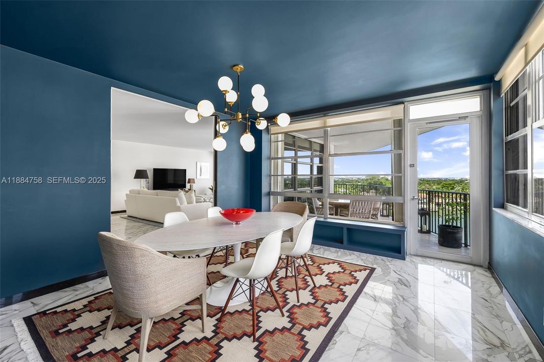 Activo con contrato: $1,180,000 (2 camas, 2 baños, 2115 Pies cuadrados)