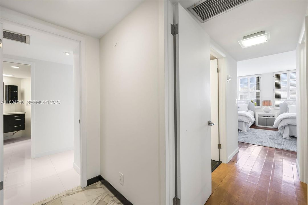 Activo con contrato: $1,180,000 (2 camas, 2 baños, 2115 Pies cuadrados)