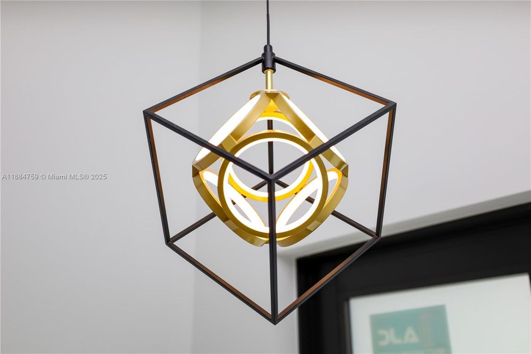 En Venta: $330,000 (3 camas, 2 baños, 1536 Pies cuadrados)