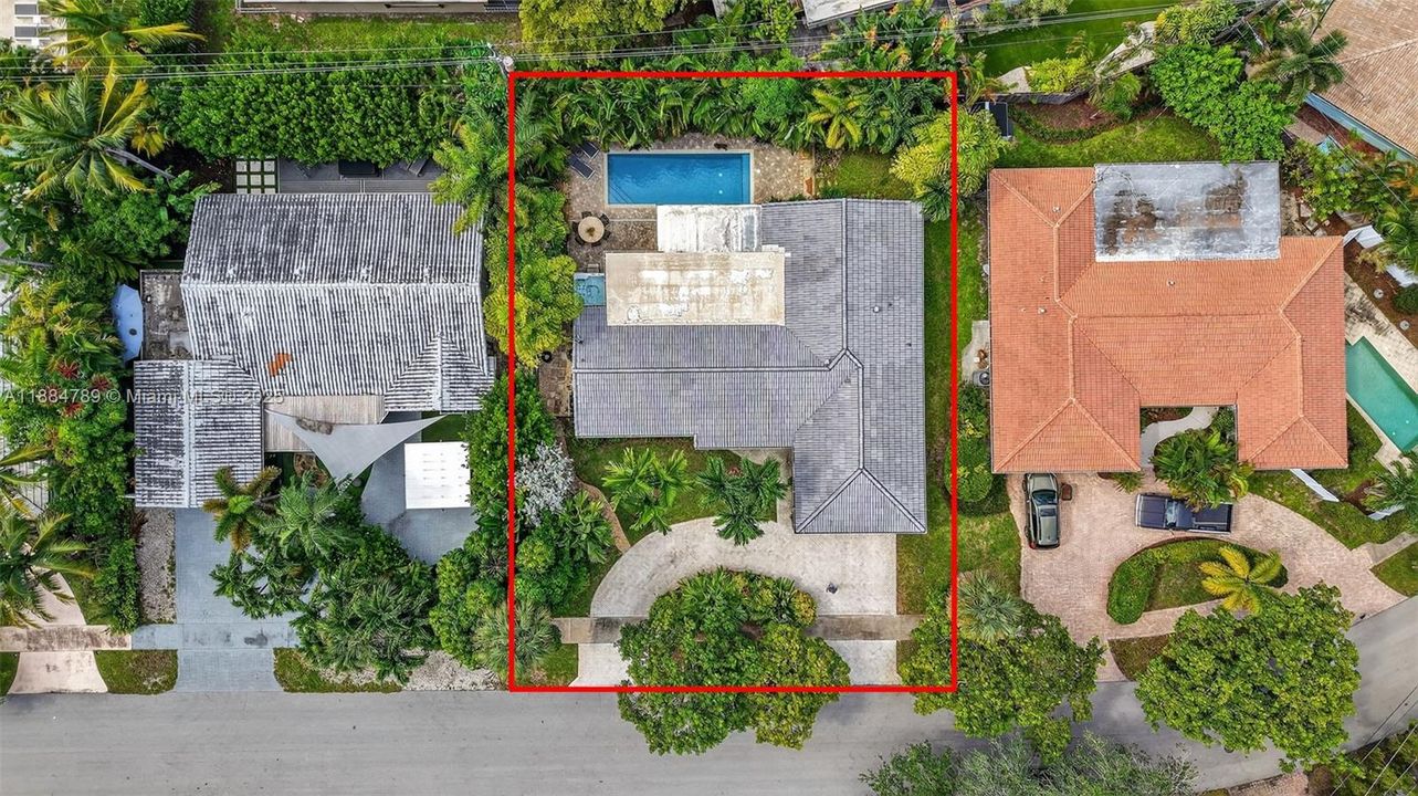 Recently Sold: $929,000 (3 beds, 2 baths, 1854 Square Feet)