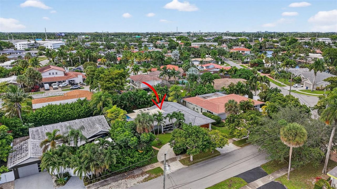Recently Sold: $929,000 (3 beds, 2 baths, 1854 Square Feet)