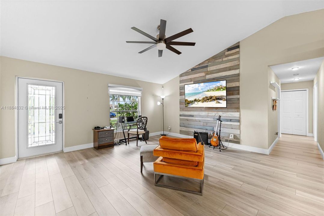 For Sale: $409,999 (4 beds, 2 baths, 0 Square Feet)