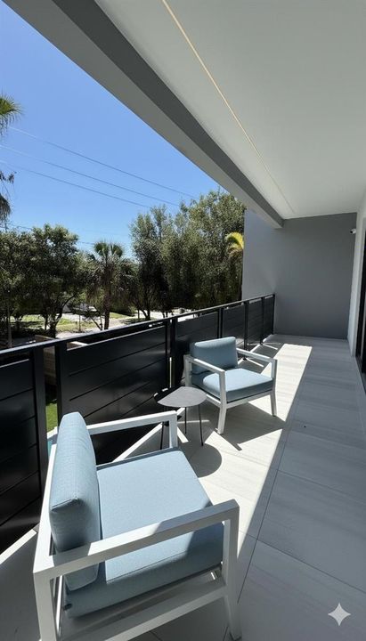 Active With Contract: $2,195,000 (4 beds, 4 baths, 3200 Square Feet)