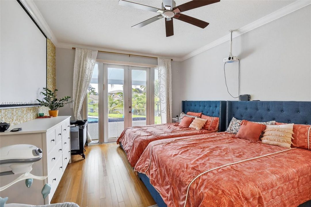 Active With Contract: $795,000 (4 beds, 2 baths, 2197 Square Feet)