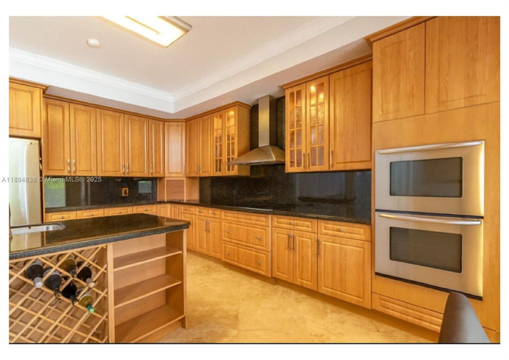 Active With Contract: $795,000 (4 beds, 2 baths, 2197 Square Feet)