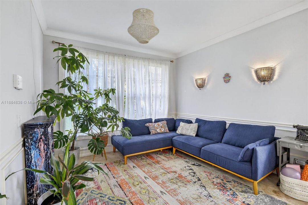 Active With Contract: $795,000 (4 beds, 2 baths, 2197 Square Feet)