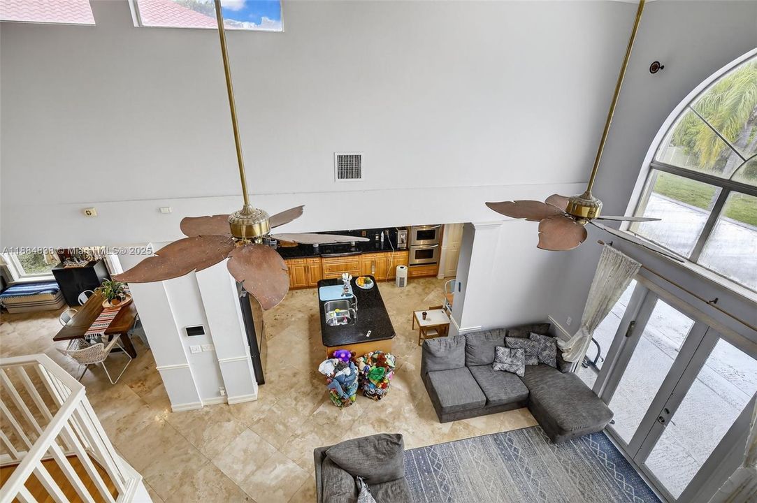 Active With Contract: $795,000 (4 beds, 2 baths, 2197 Square Feet)