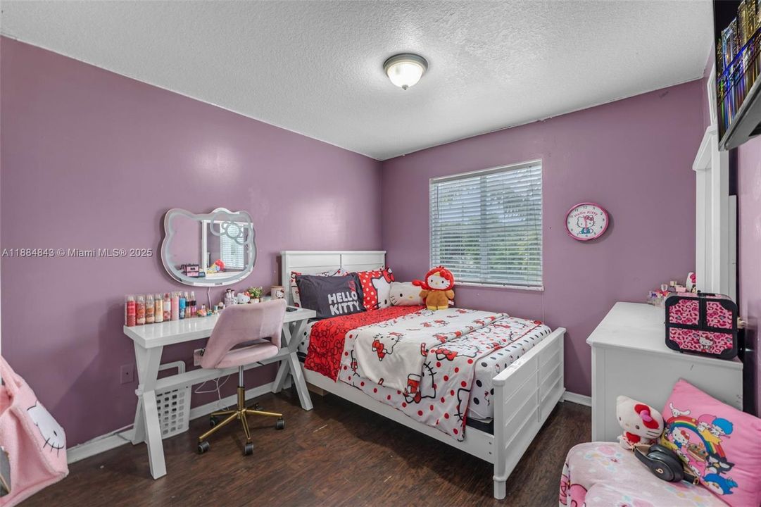 En Venta: $315,000 (3 camas, 2 baños, 1518 Pies cuadrados)