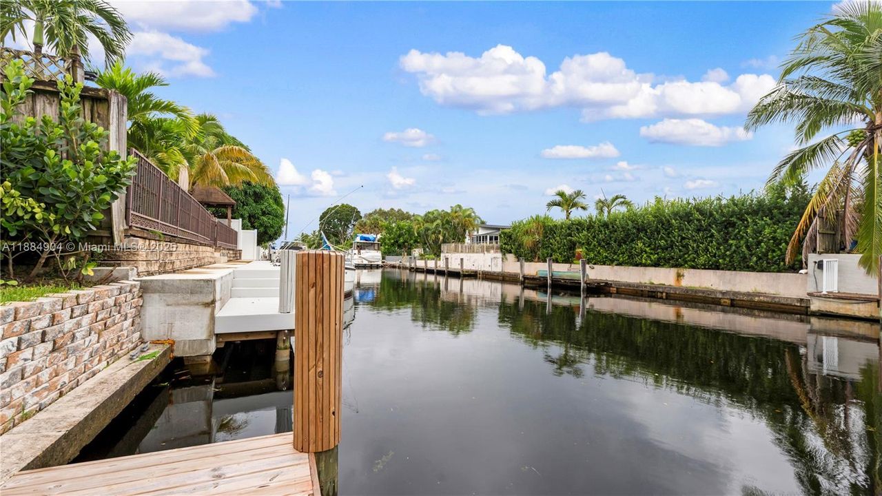 Recently Rented: $5,950 (5 beds, 3 baths, 2353 Square Feet)