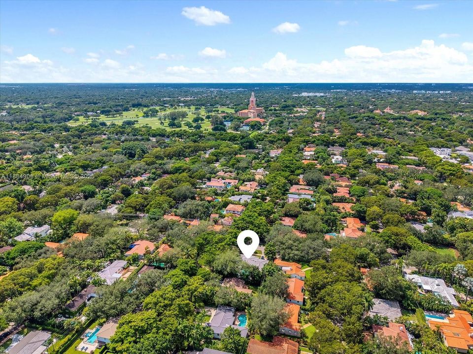 待售: $3,650,000 (5 贝兹, 5 浴室, 2888 平方英尺)