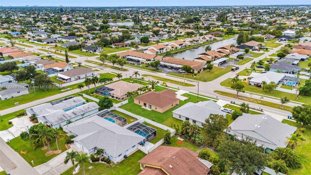 В аренду: $1,750 (3 спален, 2 ванн, 1200 Квадратных фут)