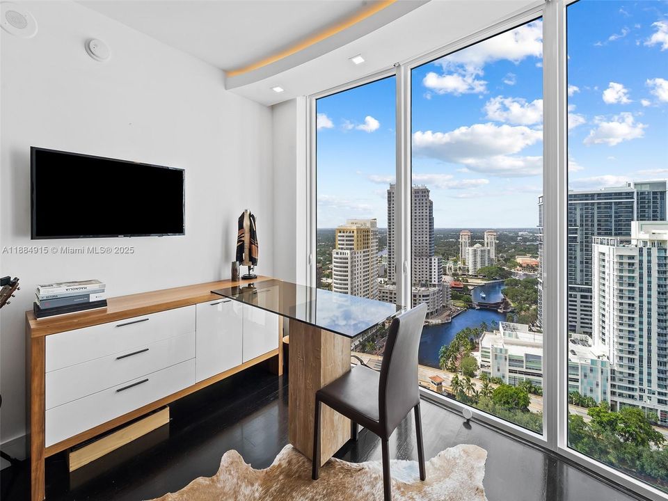 Недавно продано: $2,650,000 (3 спален, 3 ванн, 2726 Квадратных фут)