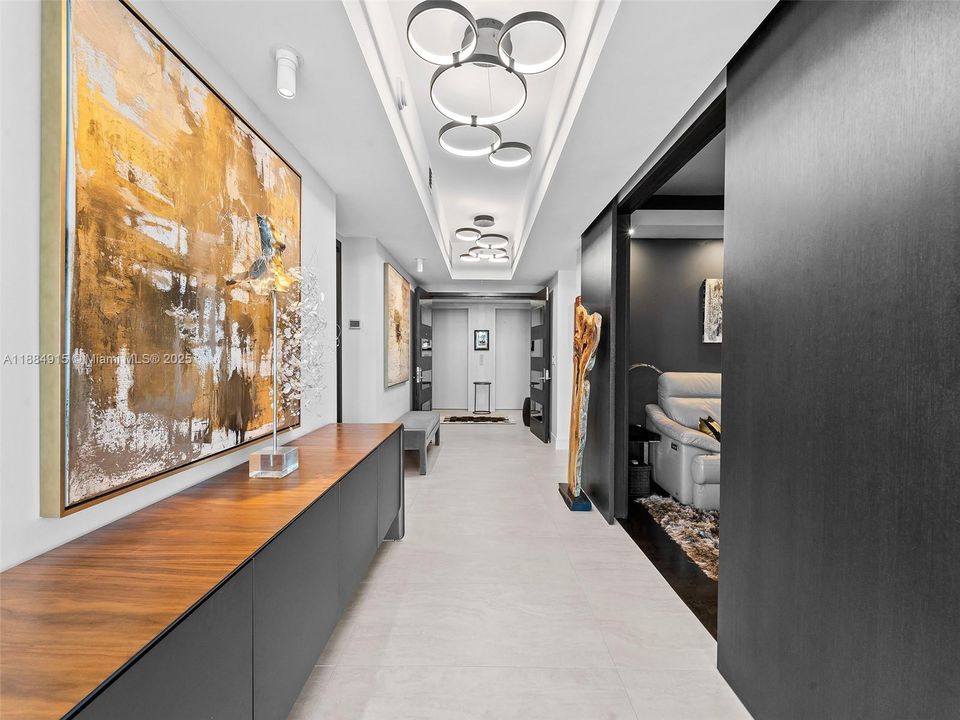 Недавно продано: $2,650,000 (3 спален, 3 ванн, 2726 Квадратных фут)