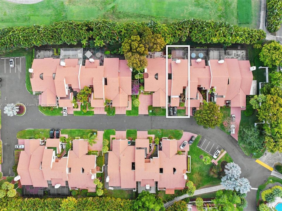 合同活跃: $795,000 (2 贝兹, 2 浴室, 2140 平方英尺)