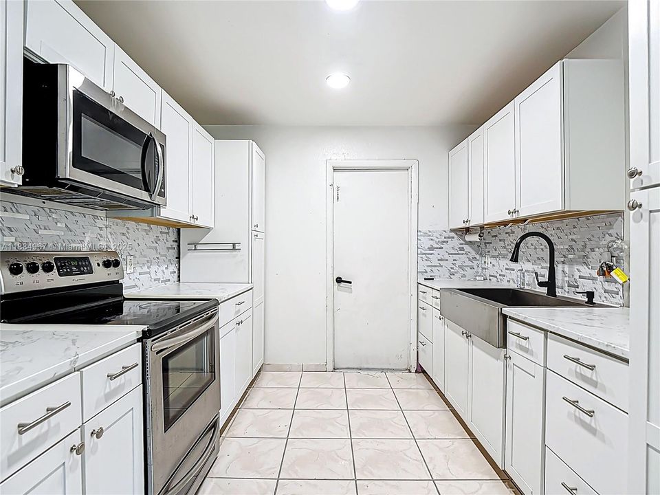 4006 Beaumont Lane, LaBelle, FL 33935 - 2BR/1BA Home in Port LaBelle