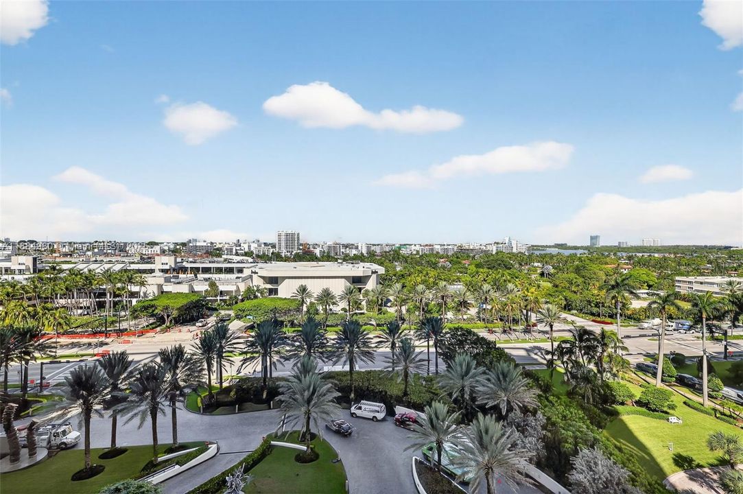 出租: $38,000 (4 贝兹, 3 浴室, 2839 平方英尺)