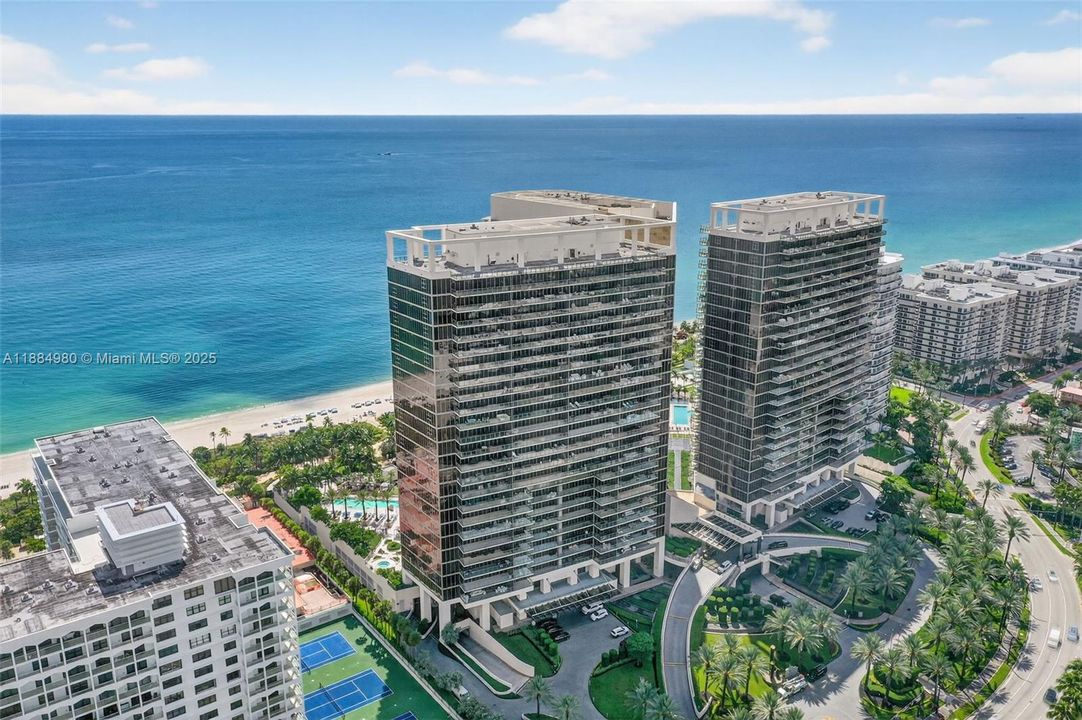 出租: $38,000 (4 贝兹, 3 浴室, 2839 平方英尺)