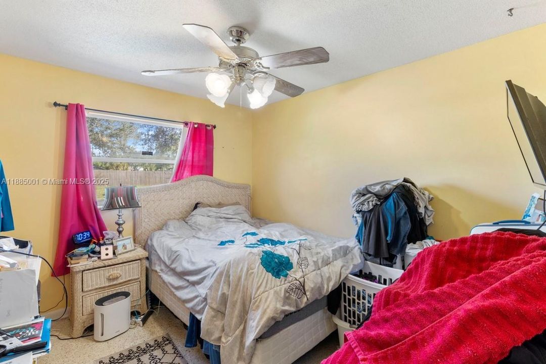 待售: $340,000 (3 贝兹, 2 浴室, 1500 平方英尺)