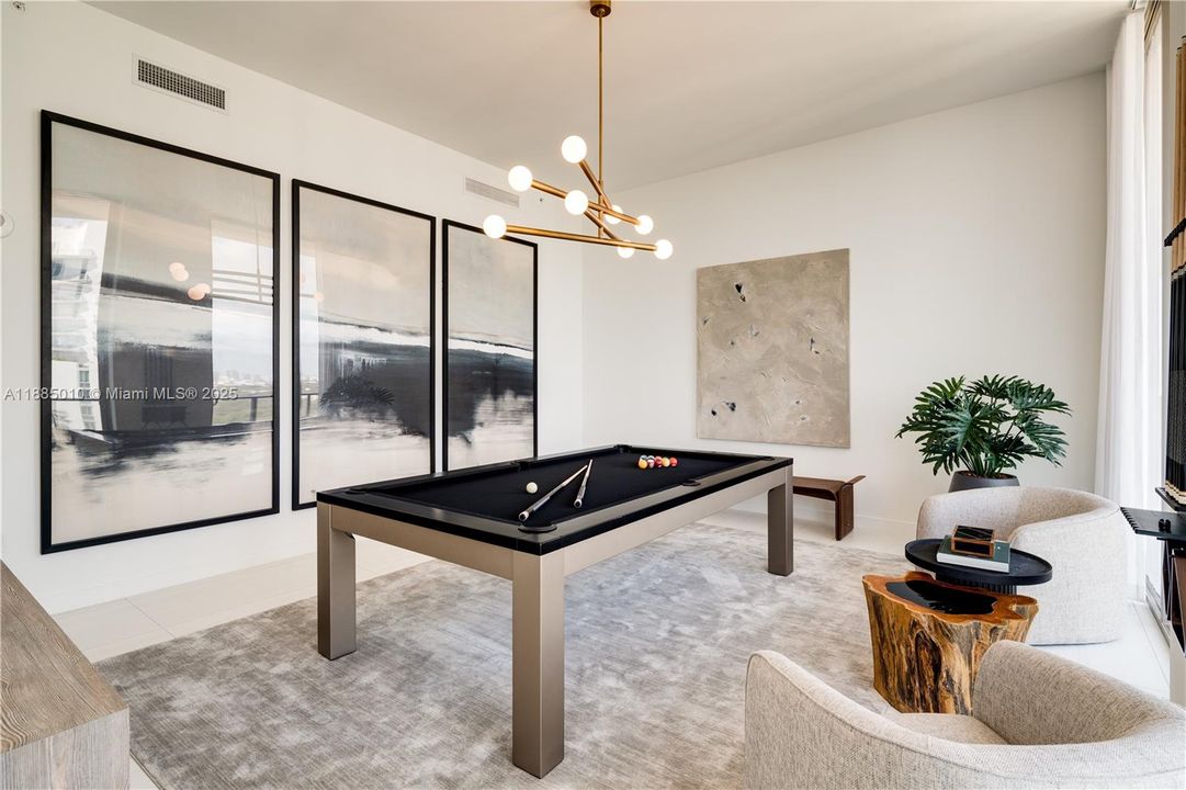 待售: $18,950,000 (5 贝兹, 5 浴室, 6611 平方英尺)