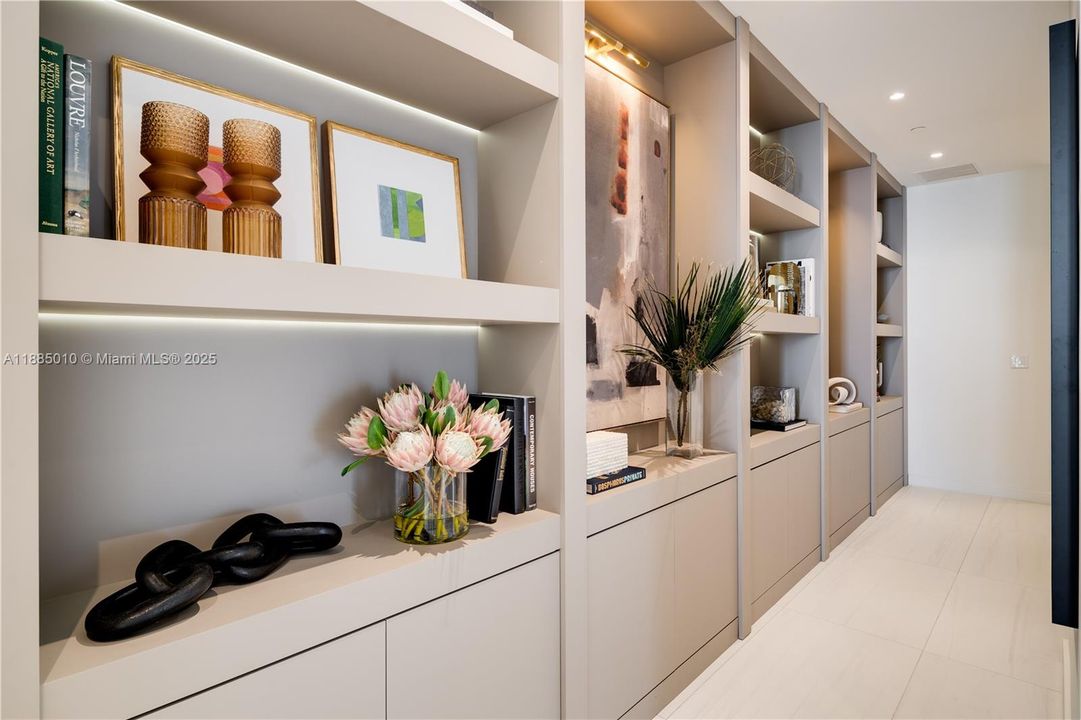 待售: $18,950,000 (5 贝兹, 5 浴室, 6611 平方英尺)