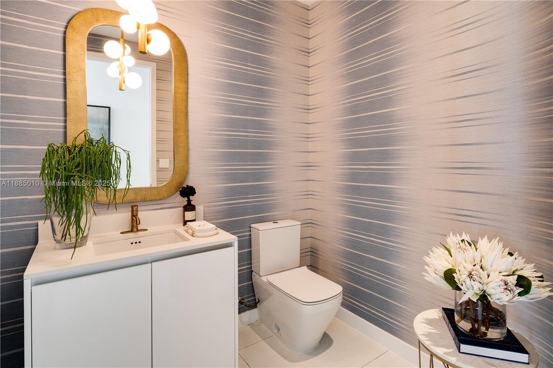 待售: $18,950,000 (5 贝兹, 5 浴室, 6611 平方英尺)