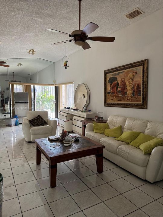 Active With Contract: $420,000 (3 beds, 2 baths, 1328 Square Feet)