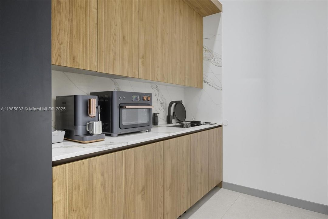 For Rent: $18 (0 beds, 0 baths, 0 Square Feet)