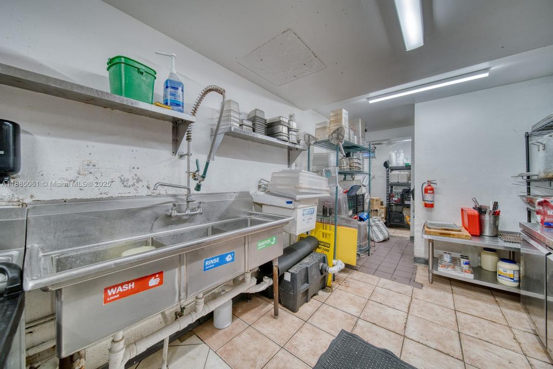 На продажу: $150,000 (0 спален, 0 ванн, 0 Квадратных фут)