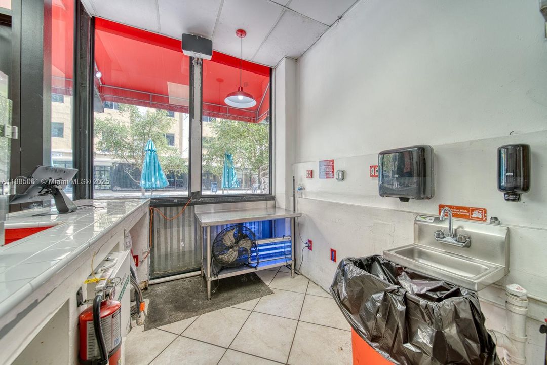 На продажу: $150,000 (0 спален, 0 ванн, 0 Квадратных фут)