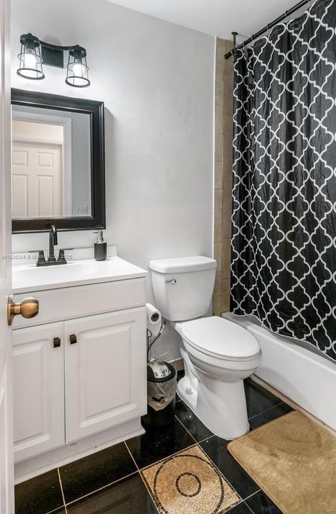 Active With Contract: $255,000 (3 beds, 2 baths, 1545 Square Feet)