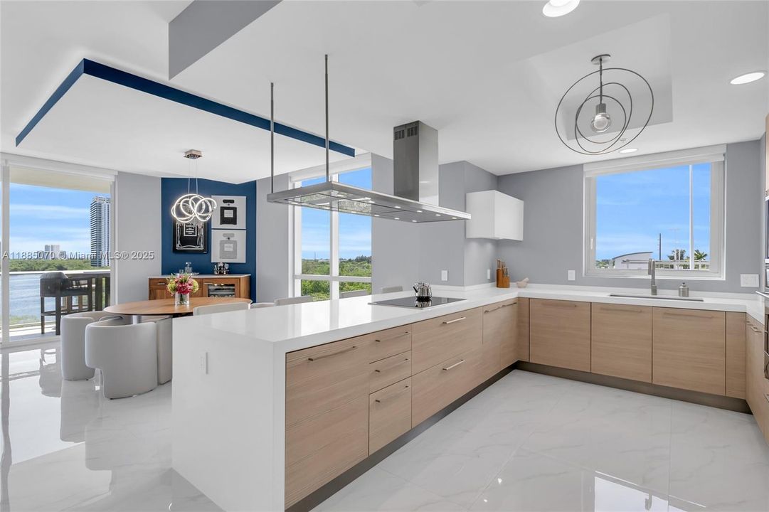 For Sale: $1,390,000 (2 beds, 2 baths, 1958 Square Feet)