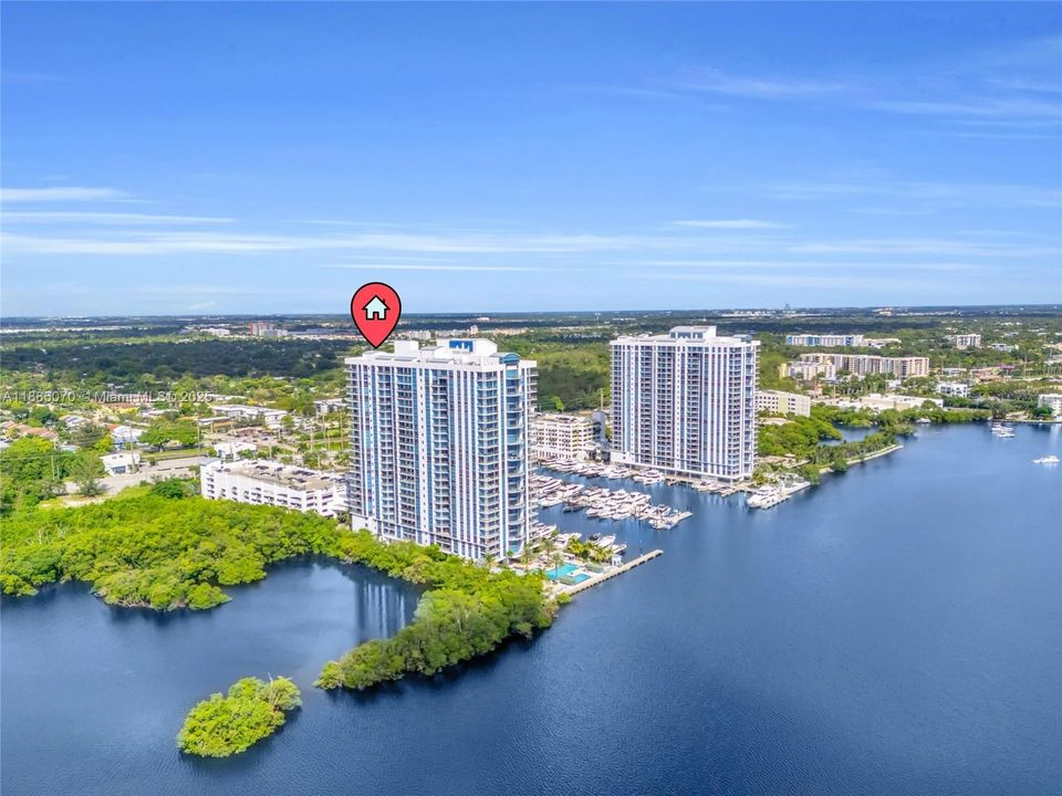 For Sale: $1,390,000 (2 beds, 2 baths, 1958 Square Feet)