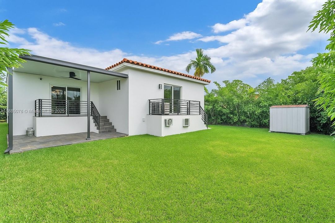 Activo con contrato: $849,000 (4 camas, 2 baños, 1675 Pies cuadrados)