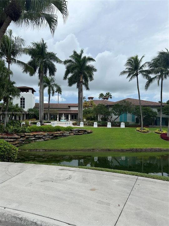 Active With Contract: $1,425,000 (4 beds, 3 baths, 3162 Square Feet)