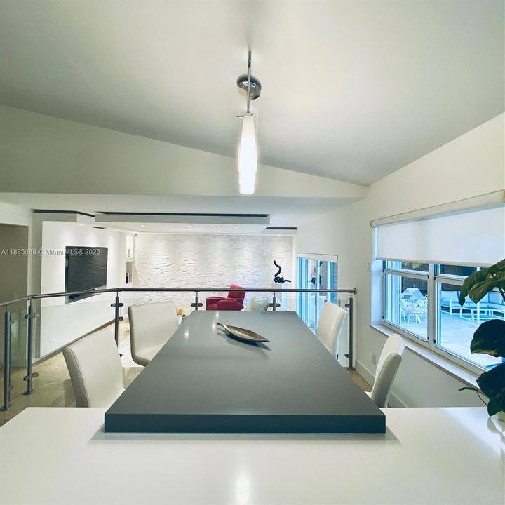 Active With Contract: $1,425,000 (4 beds, 3 baths, 3162 Square Feet)