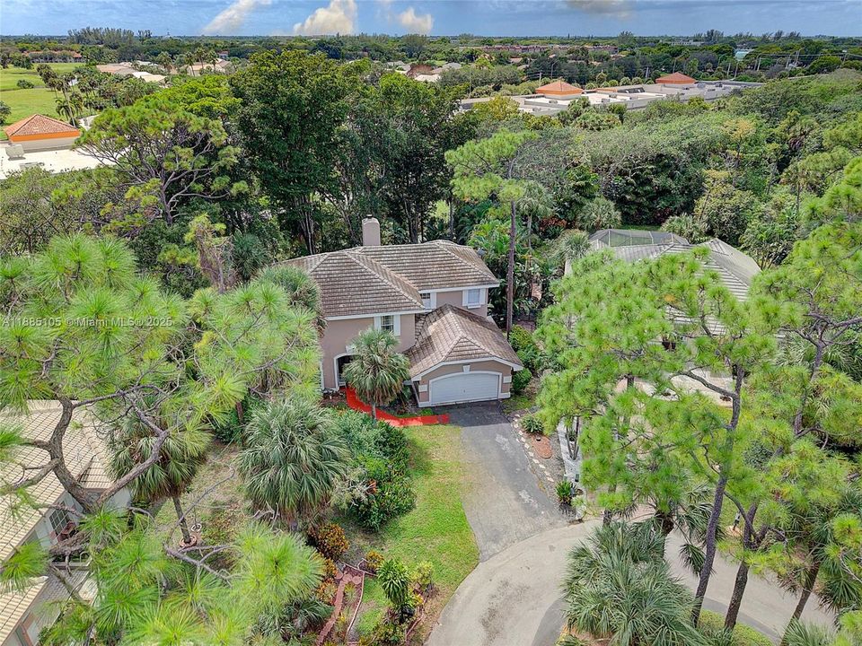 Vendido Recientemente: $679,900 (4 camas, 3 baños, 2680 Pies cuadrados)