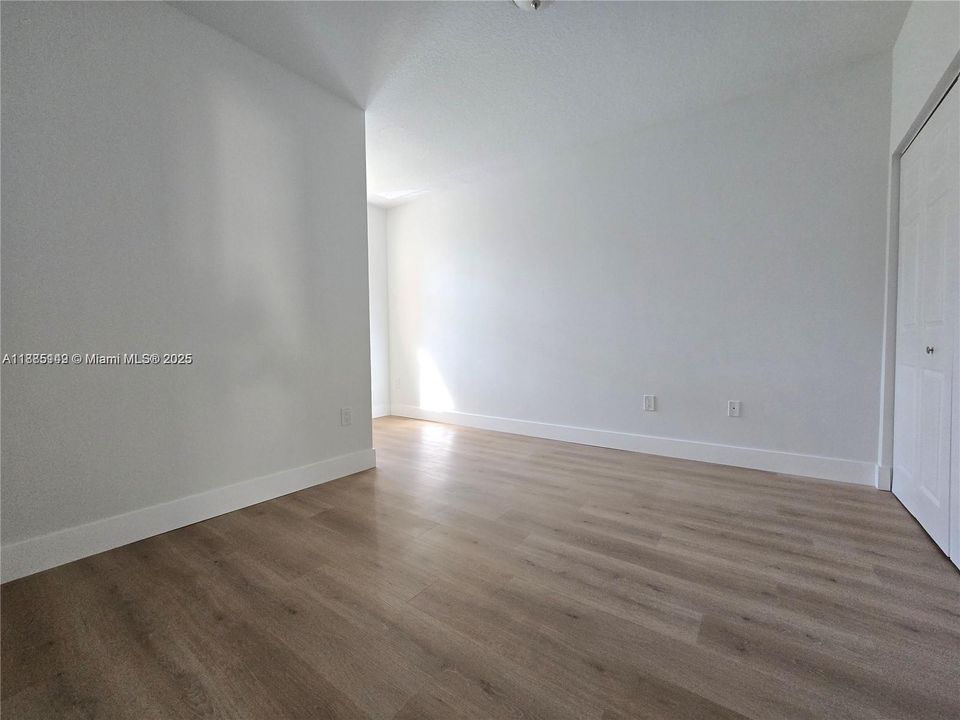 Recently Sold: $505,000 (3 beds, 2 baths, 1447 Square Feet)