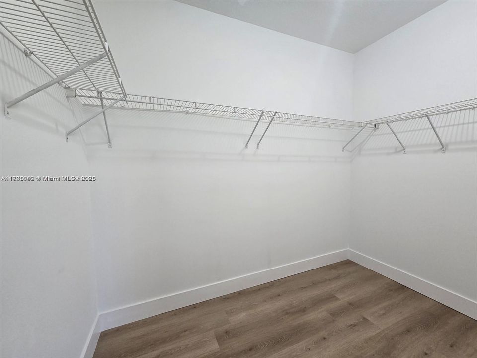 Recently Sold: $505,000 (3 beds, 2 baths, 1447 Square Feet)