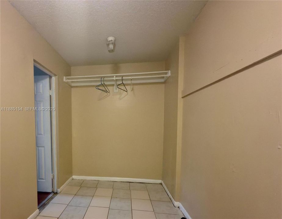 En Renta: $1,350 (1 camas, 1 baños, 735 Pies cuadrados)