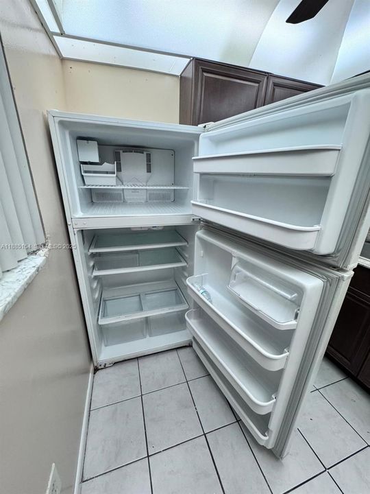 En Renta: $1,350 (1 camas, 1 baños, 735 Pies cuadrados)