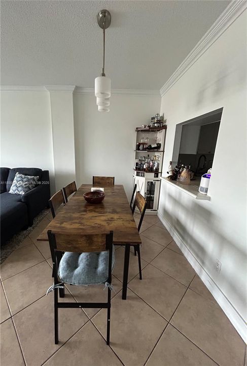 Recientemente alquilado: $2,000 (1 camas, 1 baños, 827 Pies cuadrados)