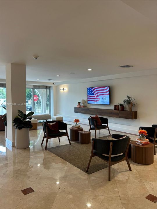 Recientemente alquilado: $2,000 (1 camas, 1 baños, 827 Pies cuadrados)