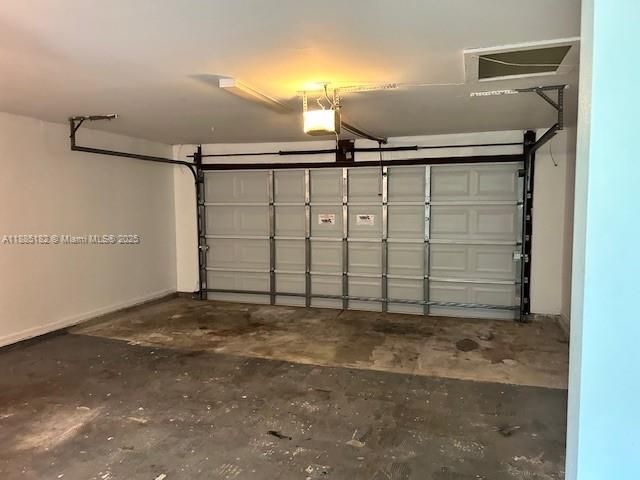 En Venta: $279,000 (2 camas, 2 baños, 1022 Pies cuadrados)